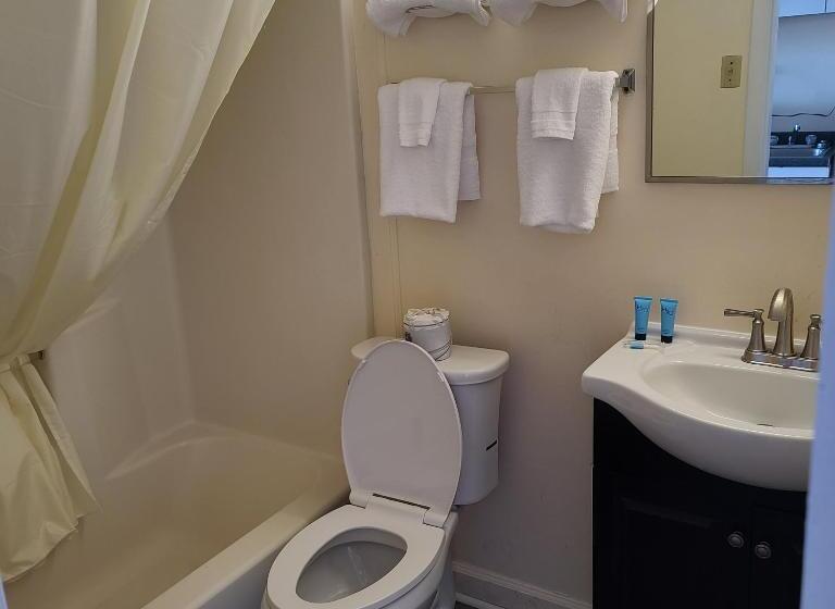 מוטל Oceanfront Twilight Surf