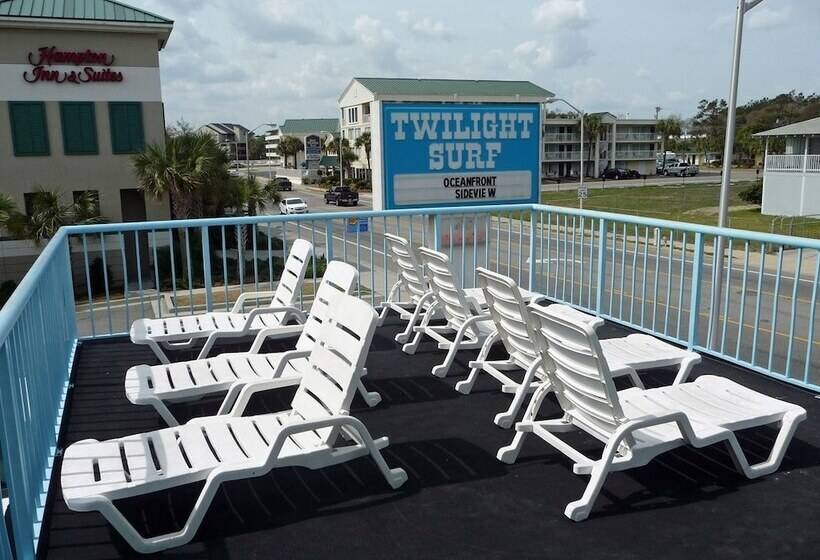 מוטל Oceanfront Twilight Surf