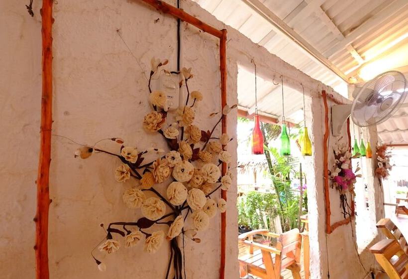 بنسيون Patty S Secret Garden