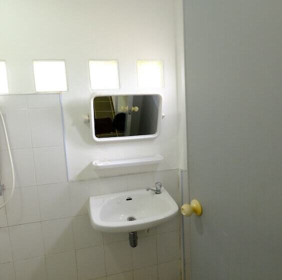 بنسيون Patty S Secret Garden