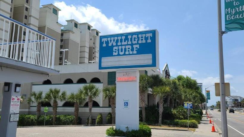 מוטל Oceanfront Twilight Surf