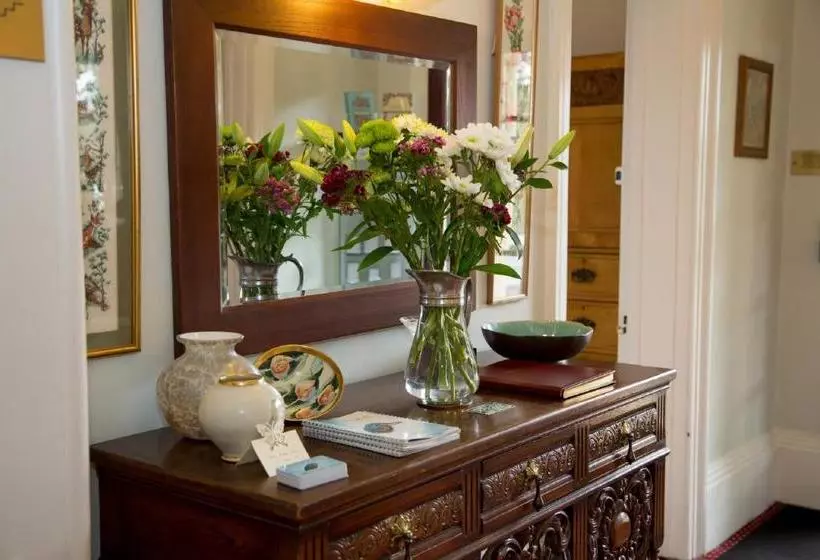 Aamiaismajoitus (B&B) Southbank House