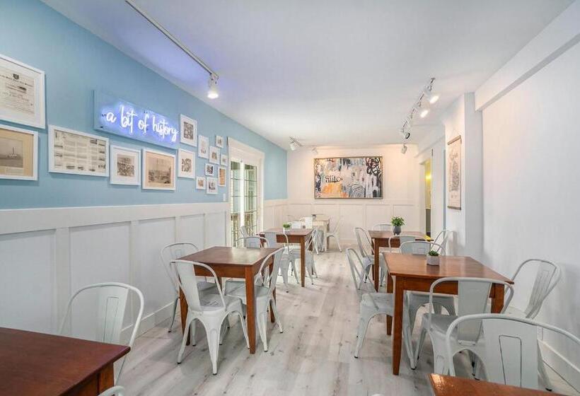 צימר Waters View Inn