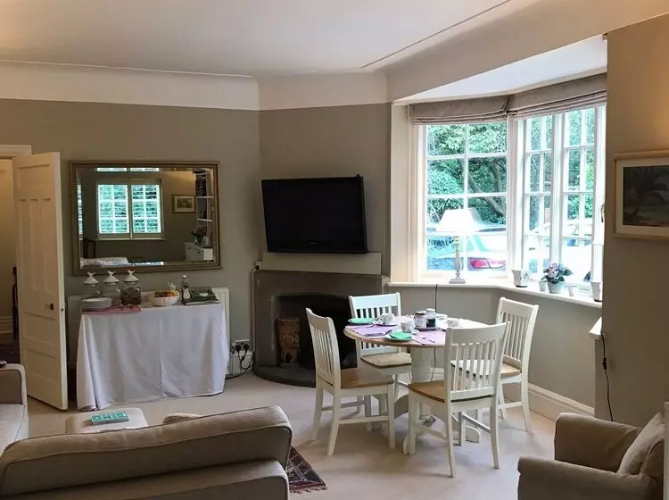 Goss Moor B&b