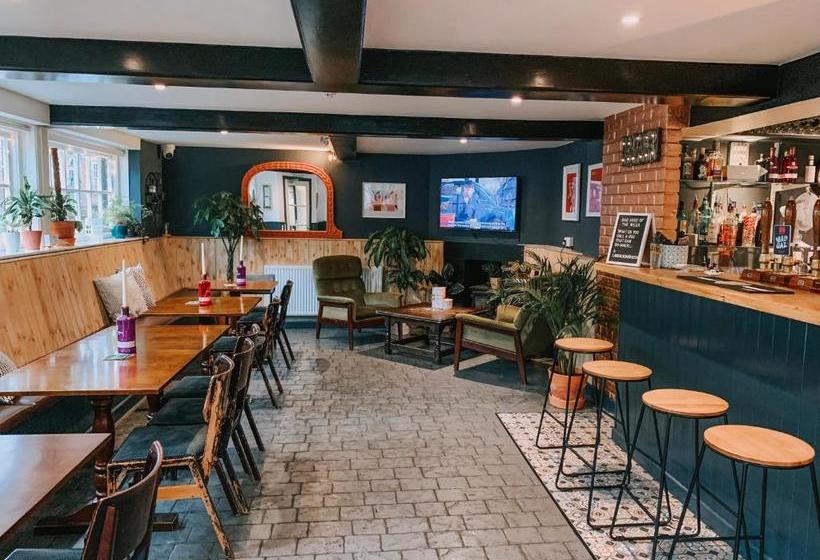 פונדק The Town Arms