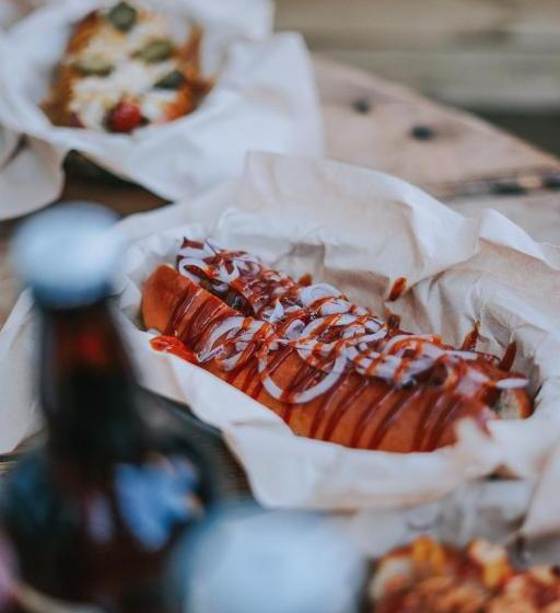 פונדק The Town Arms