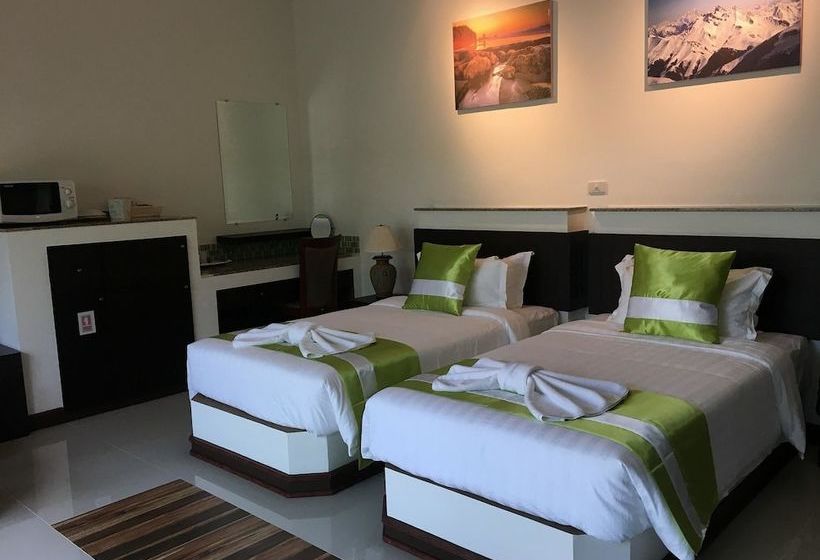 Отель Scenic Pool Villa And Resort Pattaya