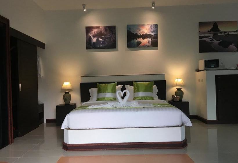 Отель Scenic Pool Villa And Resort Pattaya