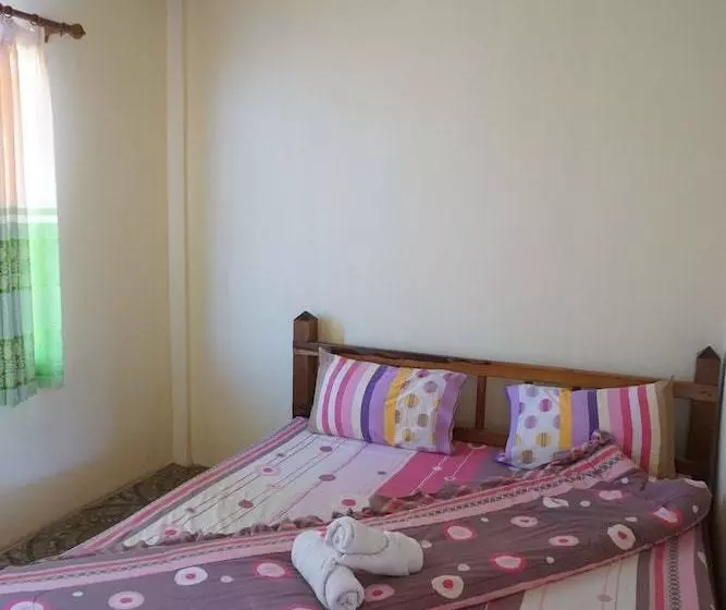 هتل Baan Himkhong