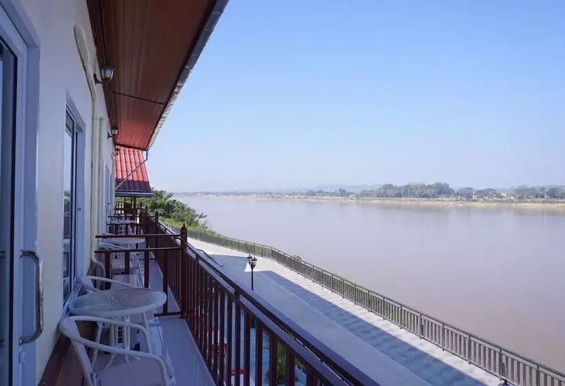 هتل Baan Himkhong