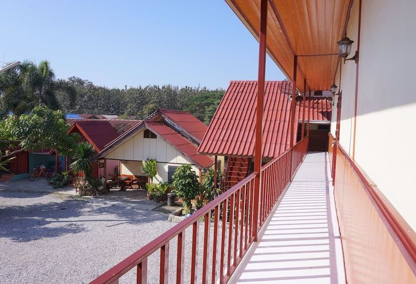 Отель Baan Himkhong