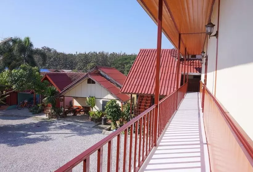 هتل Baan Himkhong