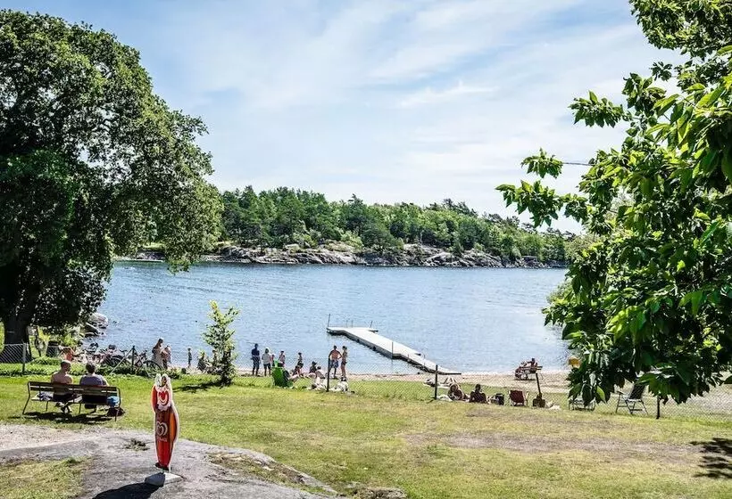Hotelli Kolleviks Camping Och Stugby