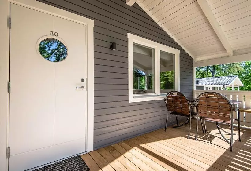 Hotelli Kolleviks Camping Och Stugby