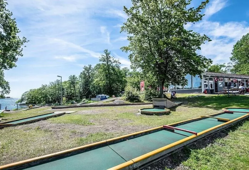 Hotelli Kolleviks Camping Och Stugby