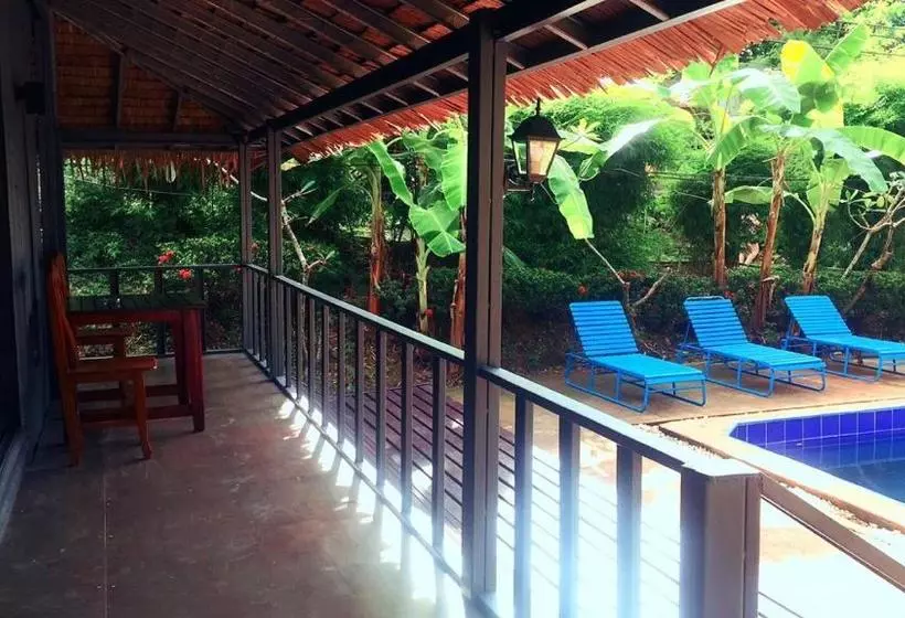 Hotel Phi Phi Sea And Hill