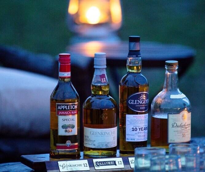 هتل Pumzika Luxury Safari Camp