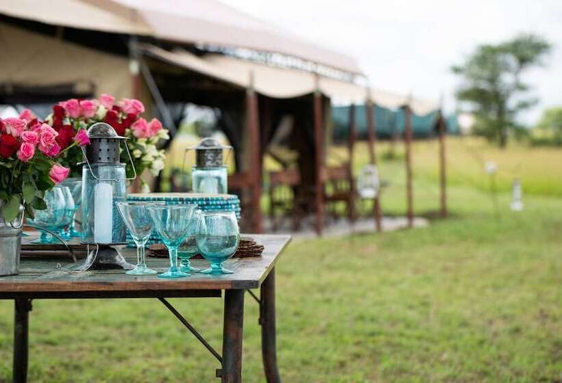 هتل Pumzika Luxury Safari Camp