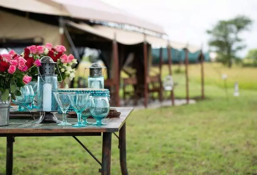 هتل Pumzika Luxury Safari Camp