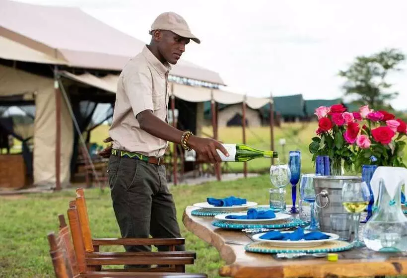 هتل Pumzika Luxury Safari Camp