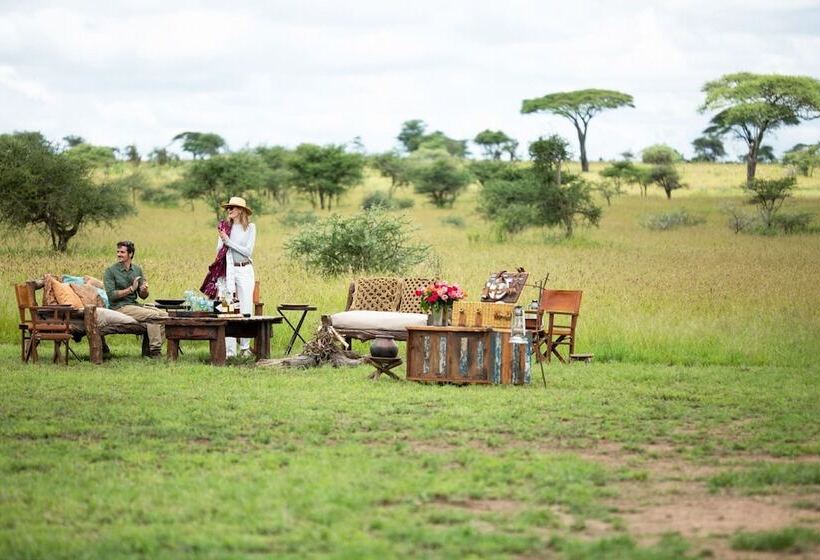 هتل Pumzika Luxury Safari Camp