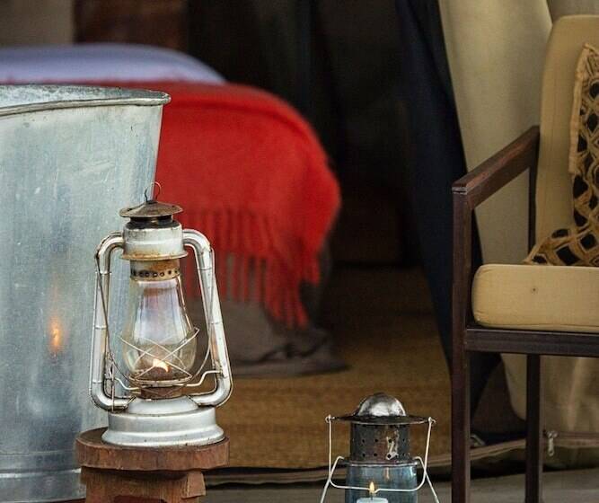 هتل Pumzika Luxury Safari Camp