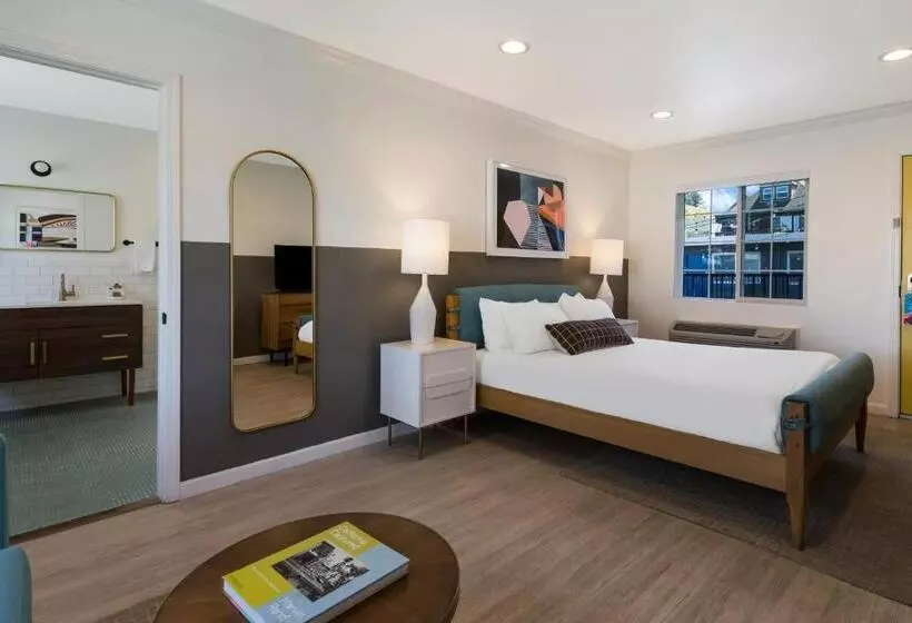 هتل Signature Inn Oakland