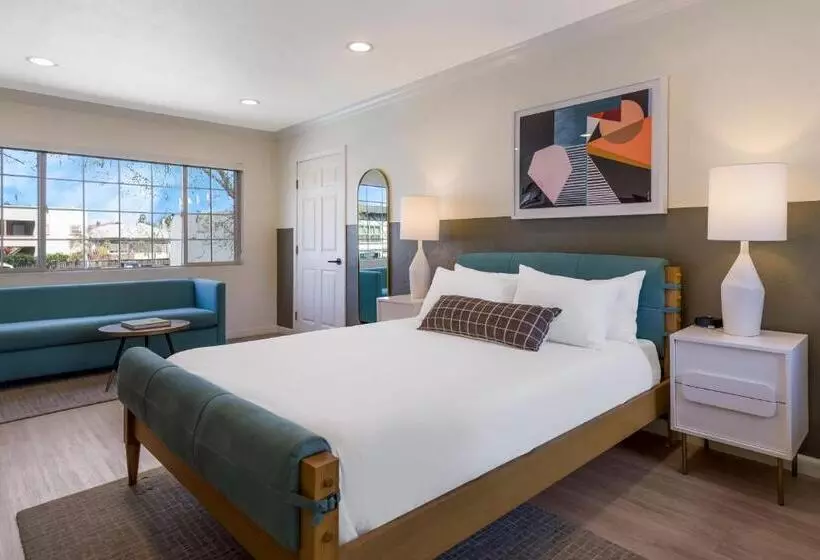 هتل Signature Inn Oakland