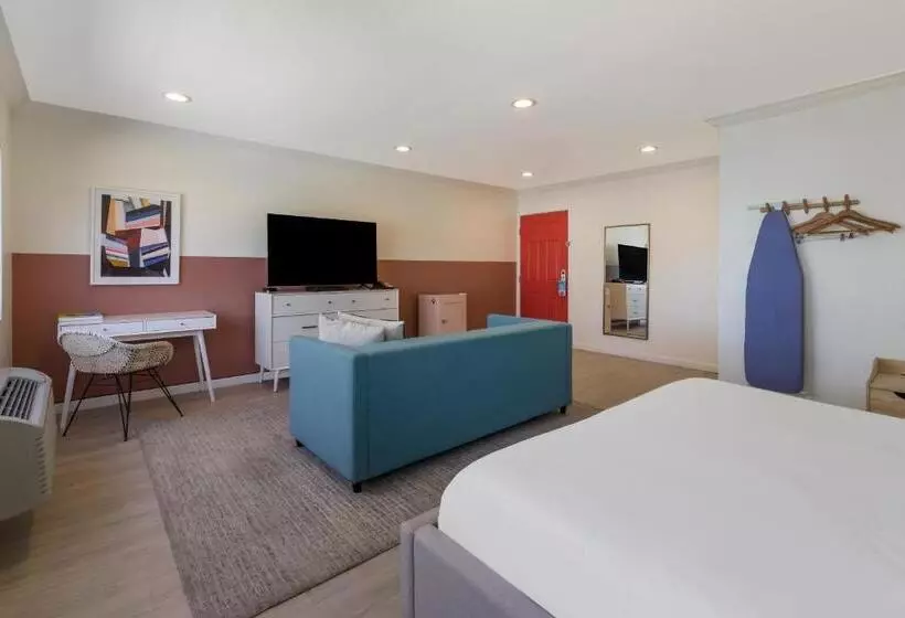 هتل Signature Inn Oakland