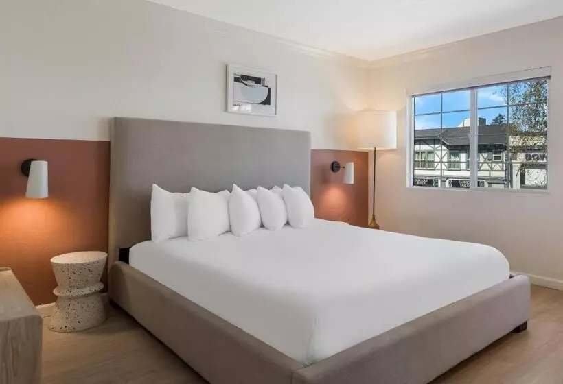 هتل Signature Inn Oakland