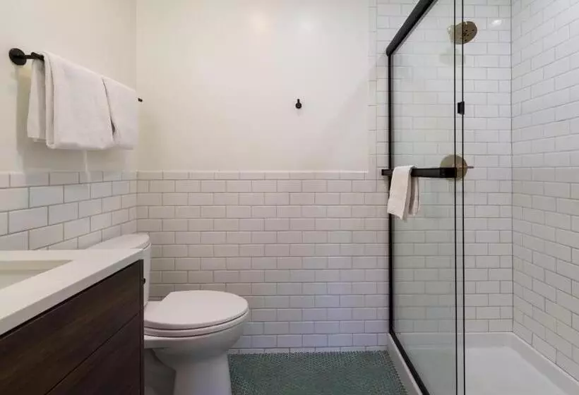 هتل Signature Inn Oakland