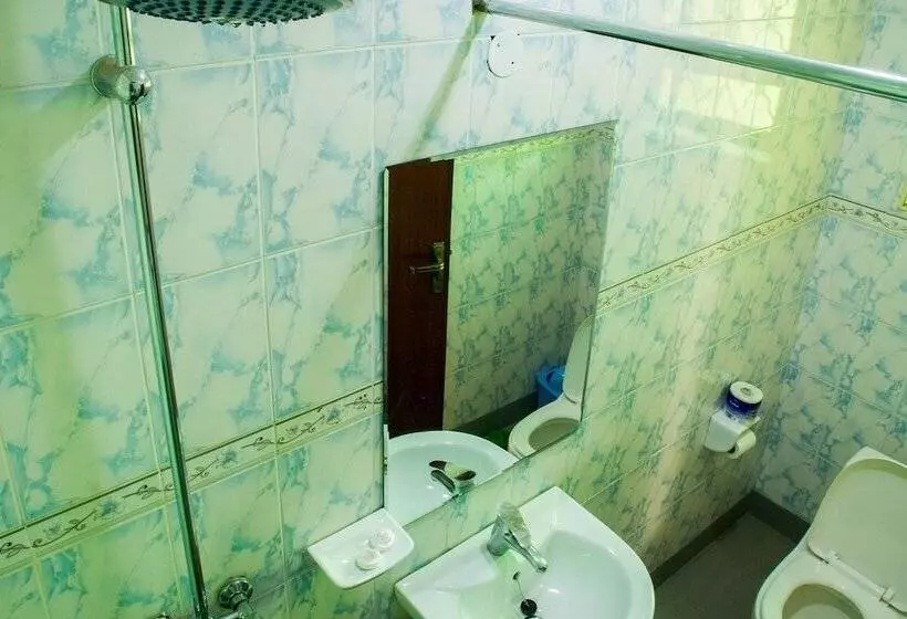 هتل Tropical Suites