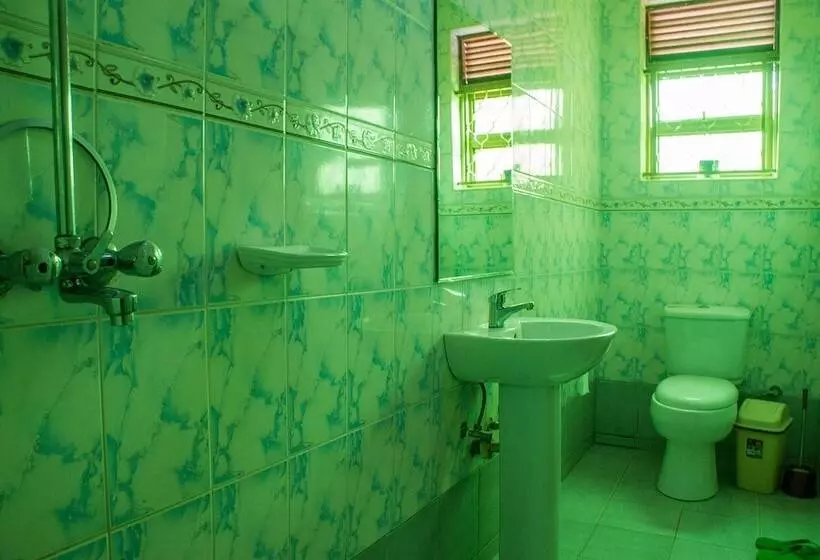 هتل Tropical Suites
