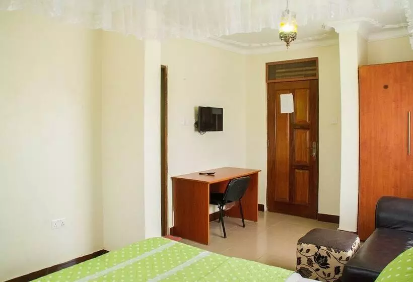 هتل Tropical Suites