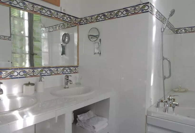 ペンション Le Castelet