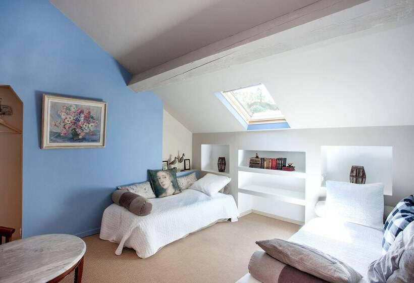 بنسيون Le Castelet