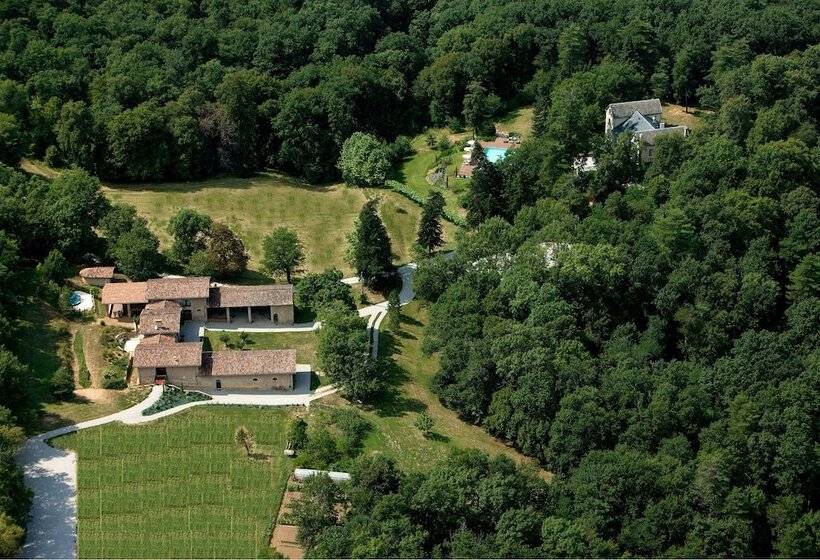 بنسيون Le Castelet