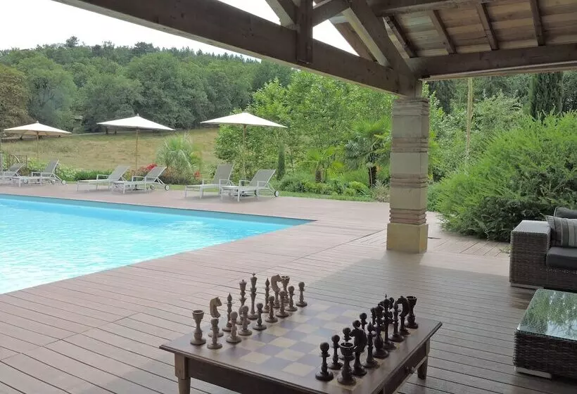 ペンション Le Castelet