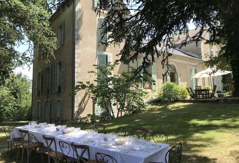 بنسيون Le Castelet