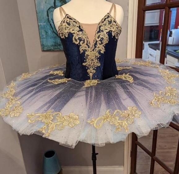 Пансион Barbie House ,opposite The Beach & Pier ,2 Ground Floor Apartments Each With Private Car Space & Gar