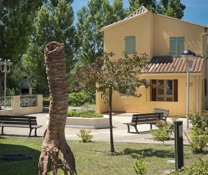 Residenssi Village Vacances Léo Lagrange Montbrun