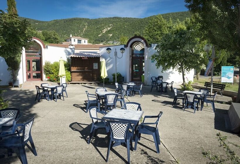 إقامة Village Vacances Léo Lagrange Montbrun