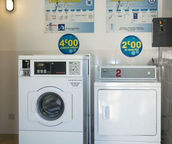 إقامة Village Vacances Léo Lagrange Montbrun