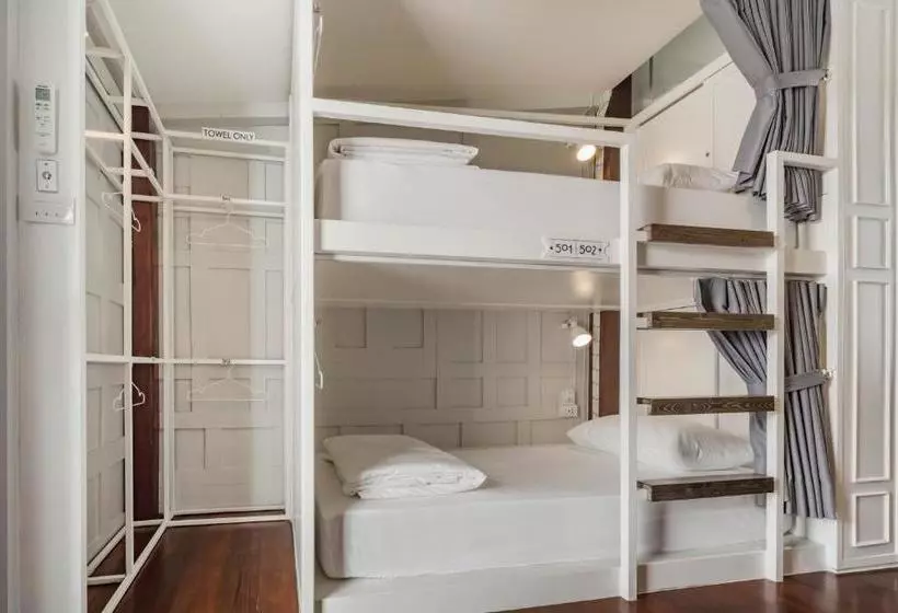 ユースホステル Busaba Ayutthaya