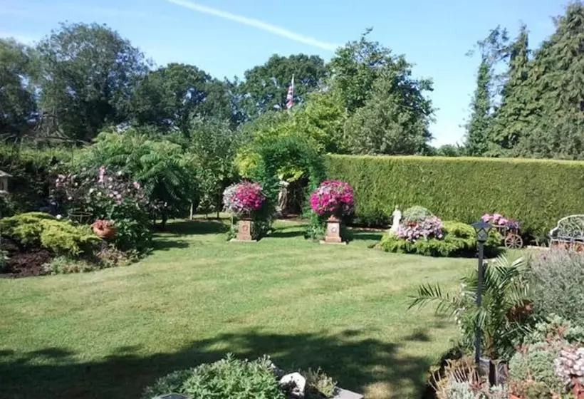 Aamiaismajoitus (B&B) Avon Lodge