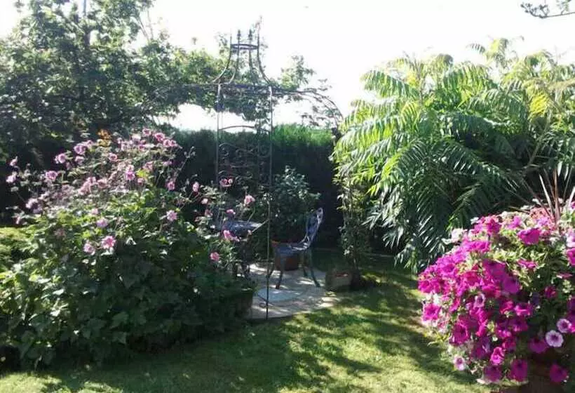 Aamiaismajoitus (B&B) Avon Lodge