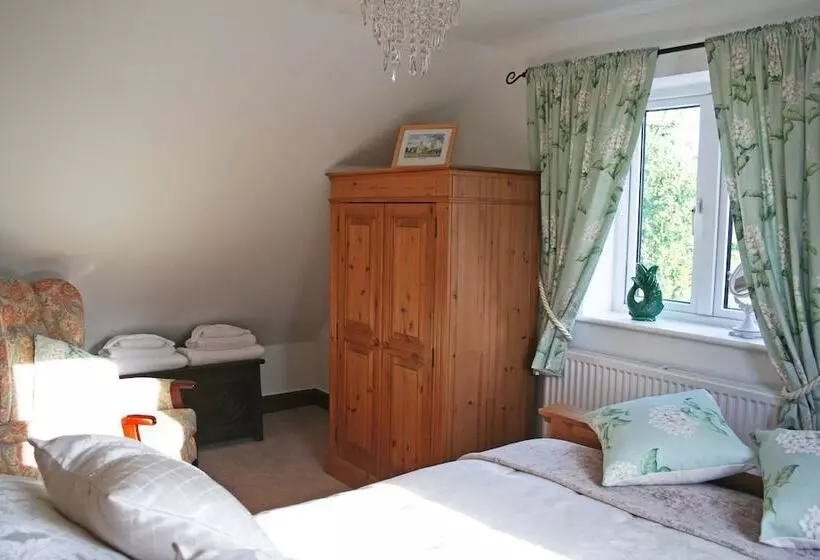 Aamiaismajoitus (B&B) Avon Lodge