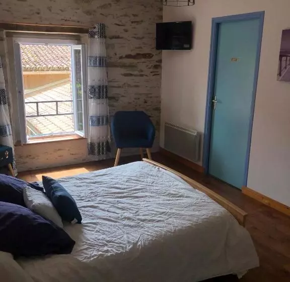 ベッドアンドブレックファースト Chambre D´hôtes La Jonchère