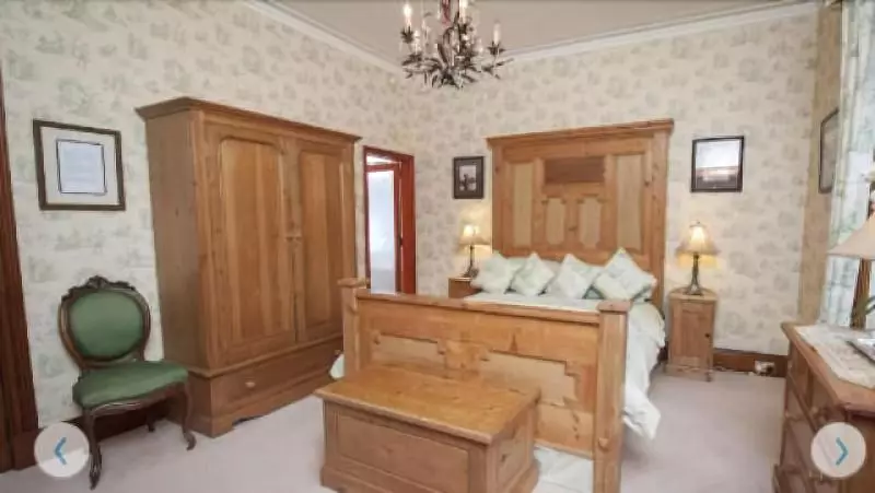 Aamiaismajoitus (B&B) Glendavan House