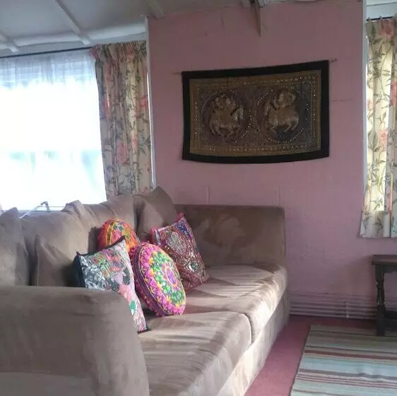 Aamiaismajoitus (B&B) Pear Tree Farm